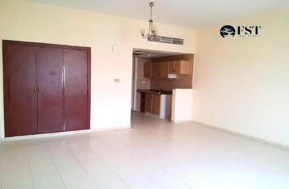 Apartment - Studio - 1 Bathroom for sale in England Cluster - International City - Dubai