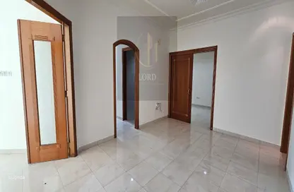 Apartment - 4 Bedrooms - 4 Bathrooms for rent in Al Khalidiya - Abu Dhabi