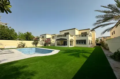 Villa - 4 Bedrooms - 5 Bathrooms for rent in Jumeirah Park Homes - Jumeirah Park - Dubai