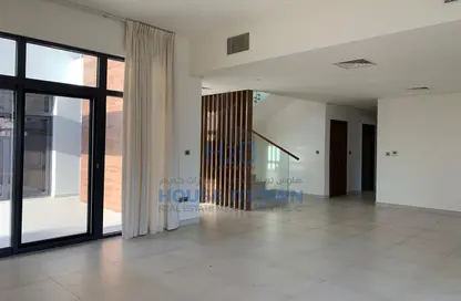 Villa - 5 Bedrooms - 5 Bathrooms for rent in West Yas - Yas Island - Abu Dhabi