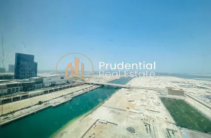 Apartment - 1 Bedroom - 2 Bathrooms for rent in Leaf Tower - Tamouh - Al Reem Island - Abu Dhabi