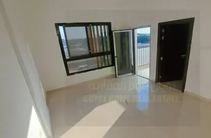 Apartment - 1 Bedroom - 2 Bathrooms for rent in Al Jurf Industrial 2 - Al Jurf Industrial - Ajman