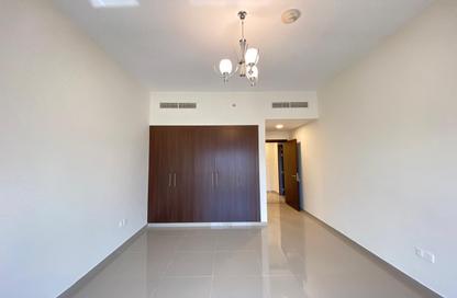 Apartment - 3 Bedrooms - 4 Bathrooms for rent in Jumeirah Garden City - Al Satwa - Dubai