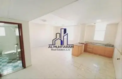 Apartment - 1 Bedroom - 1 Bathroom for rent in Al Mujarrah - Al Sharq - Sharjah