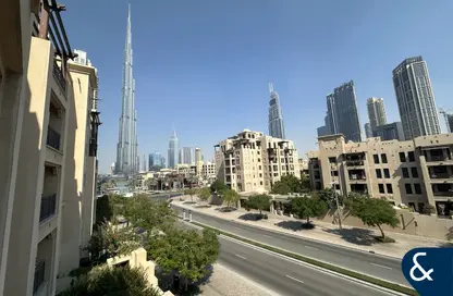 Apartment - 1 Bedroom - 1 Bathroom for sale in Kamoon 1 - Kamoon - Old Town - Dubai