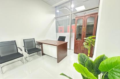 Business Centre - Studio - 1 Bathroom for rent in Red Avenue - Al Garhoud - Dubai