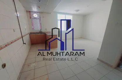 Apartment - Studio - 1 Bathroom for rent in Al Mujarrah - Al Sharq - Sharjah