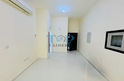 Apartment - 2 Bedrooms - 3 Bathrooms for rent in Oud Bin Sag-Han - Al Muwaiji - Al Ain