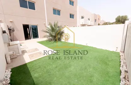 Townhouse - 3 Bedrooms - 4 Bathrooms for sale in Contemporary Style - Al Reef Villas - Al Reef - Abu Dhabi