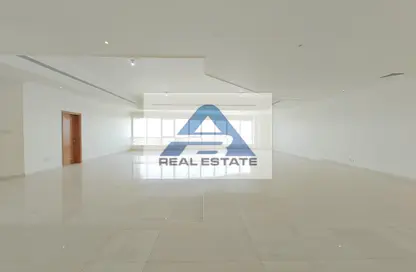 Apartment - 4 Bedrooms - 6 Bathrooms for rent in Al Khalidiya - Abu Dhabi