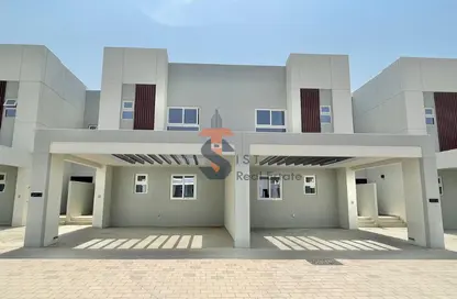 Villa - 3 Bedrooms - 4 Bathrooms for sale in Wadi Al Safa 5 - Dubai