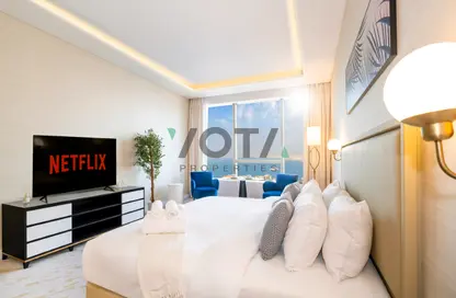 Apartment - Studio - 1 Bathroom for sale in The Palm Tower - Palm Jumeirah - Dubai
