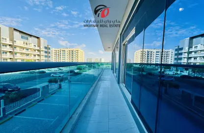 Apartment - 2 Bedrooms - 3 Bathrooms for rent in Daman 1 Building - Dubai South (Dubai World Central) - Dubai