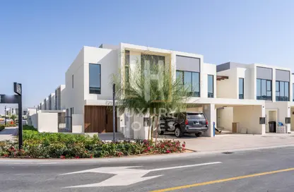 Townhouse - 4 Bedrooms - 4 Bathrooms for rent in Shams Townhouses - Town Square - Dubai