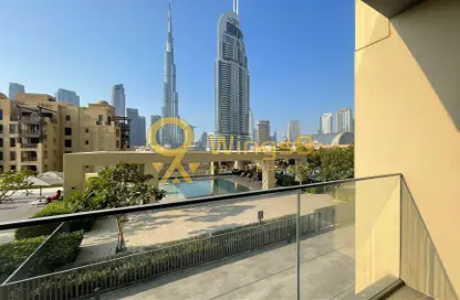 Apartment - 2 Bedrooms - 2 Bathrooms for rent in Burj Royale - Downtown Dubai - Dubai