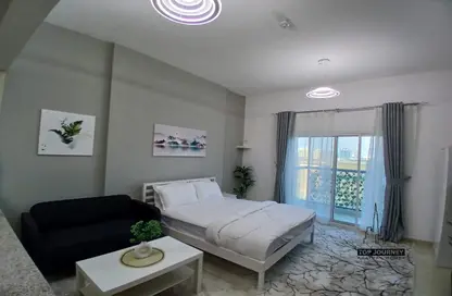 Apartment - 1 Bathroom for rent in Lynx Residence - Dubai Silicon Oasis - Dubai