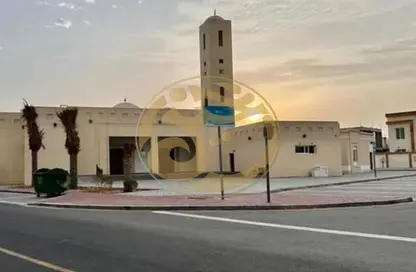 Townhouse - 3 Bedrooms - 5 Bathrooms for rent in Al Zaheya Gardens - Al Zahya - Ajman