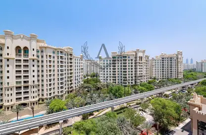 Apartment - 2 Bedrooms - 4 Bathrooms for sale in Golden Mile 9 - Golden Mile - Palm Jumeirah - Dubai