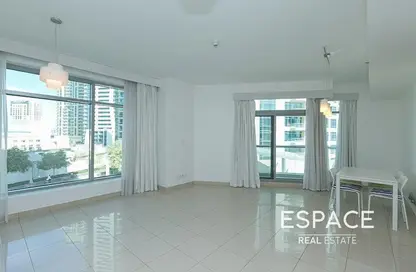 Apartment - 1 Bedroom - 2 Bathrooms for rent in Fairfield Tower - Park Island - Dubai Marina - Dubai