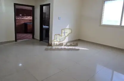 Apartment - 1 Bathroom for rent in Al Jurf Industrial 2 - Al Jurf Industrial - Ajman