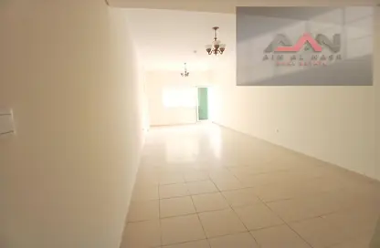 Apartment - 1 Bedroom - 2 Bathrooms for rent in Mazaya 29 - Queue Point - Dubai Land - Dubai