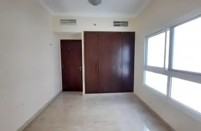 Apartment - 3 Bedrooms - 3 Bathrooms for rent in Dar Al Majaz - Jamal Abdul Nasser Street - Al Majaz - Sharjah