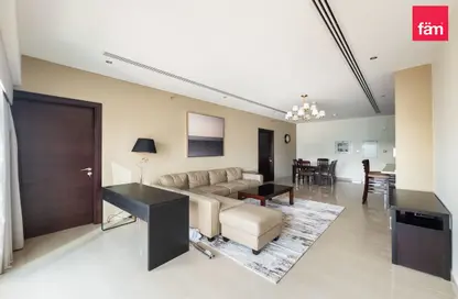 Apartment - 2 Bedrooms - 3 Bathrooms for rent in Elite Downtown Residence - Downtown Dubai - Dubai