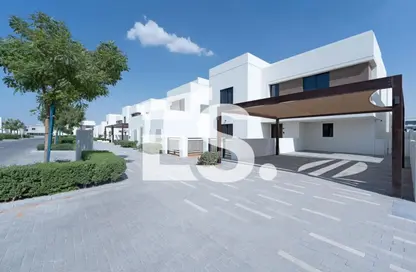 Villa - 5 Bedrooms - 6 Bathrooms for rent in Noya Luma - Noya - Yas Island - Abu Dhabi