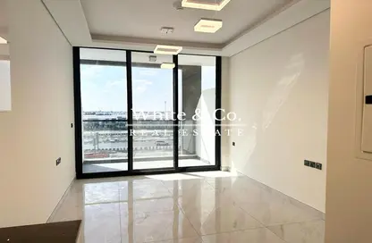 Apartment - 1 Bathroom for rent in Samana Golf Avenue - Dubai Studio City - Dubai