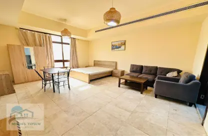 Apartment - 1 Bathroom for rent in C2302 - Khalifa City A - Khalifa City - Abu Dhabi