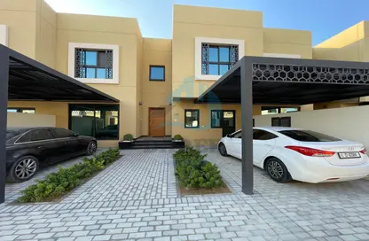 Townhouse - 4 Bedrooms - 5 Bathrooms for sale in Sharjah Sustainable City - Sharjah