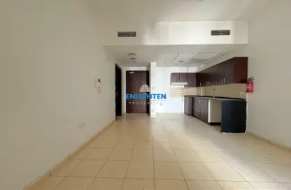 Apartment - 1 Bedroom - 2 Bathrooms for rent in Autumn - Seasons Community - Jumeirah Village Circle - Dubai