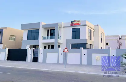 Villa - 5 Bedrooms - 7+ Bathrooms for sale in Hoshi - Al Badie - Sharjah