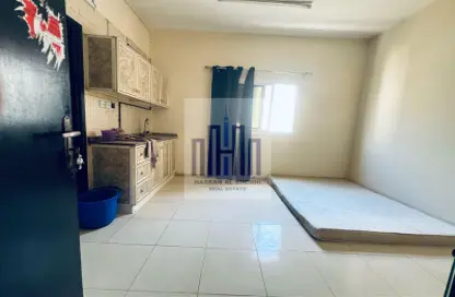 Apartment - Studio - 1 Bathroom for rent in Fire Station Road - Muwaileh - Sharjah