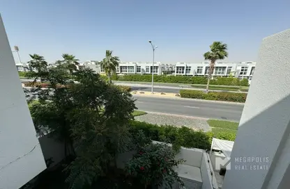 Townhouse - 3 Bedrooms - 4 Bathrooms for rent in Albizia - Damac Hills 2 - Dubai