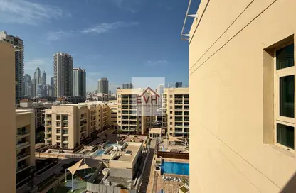 Apartment - 2 Bedrooms - 2 Bathrooms for rent in Al Thayyal 3 - Al Thayyal - Greens - Dubai