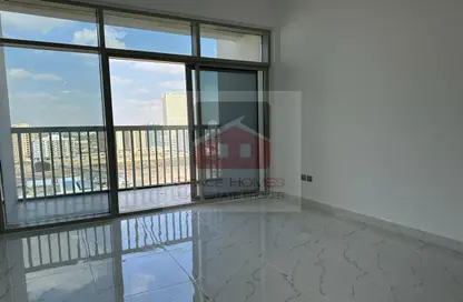 Apartment - 1 Bathroom for rent in Time 1 - Dubai Land - Dubai