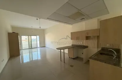 Apartment - 1 Bathroom for rent in Madison Columbus - Majan - Dubai