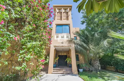 Villa - 5 Bedrooms - 7 Bathrooms for sale in Dubai Style - North Village - Al Furjan - Dubai