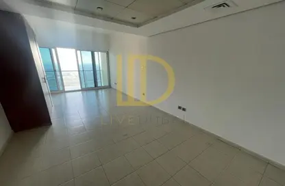 Apartment - 1 Bathroom for rent in Lake View Tower - JLT Cluster B - Jumeirah Lake Towers - Dubai