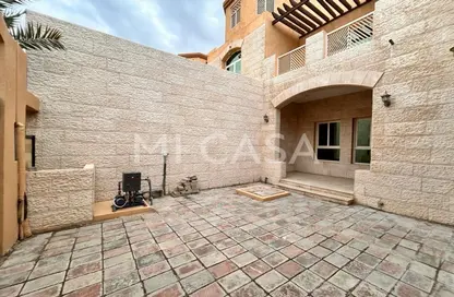 Villa - 3 Bedrooms - 4 Bathrooms for rent in Al Mushrif Villas - Al Mushrif - Abu Dhabi