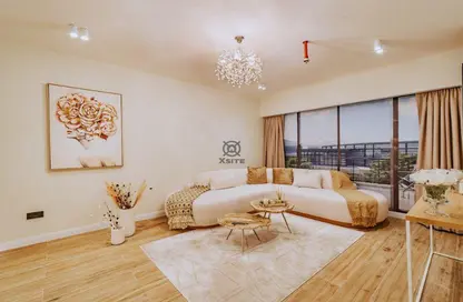 Apartment - 1 Bedroom - 2 Bathrooms for sale in Lucky Royale Residence - Jumeirah Village Circle - Dubai