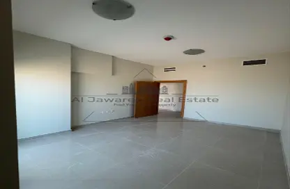 Apartment - 2 Bedrooms - 2 Bathrooms for rent in Gulf Tower - Emirates City - Ajman