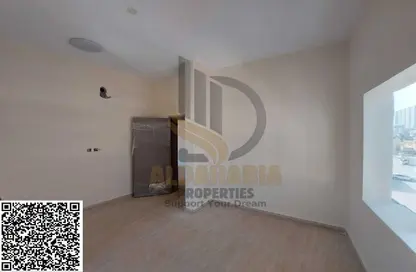 Apartment - 1 Bedroom - 2 Bathrooms for rent in Al Rashidiya Towers - Al Rashidiya - Ajman Downtown - Ajman