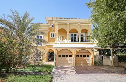 Villa - 5 Bedrooms - 5 Bathrooms for rent in The Centro - The Villa - Dubai