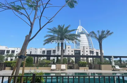 Apartment - 2 Bedrooms - 2 Bathrooms for rent in Lamtara 2 - Madinat Jumeirah Living - Umm Suqeim - Dubai