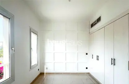 Villa - 2 Bedrooms - 3 Bathrooms for rent in Springs 14 - The Springs - Dubai