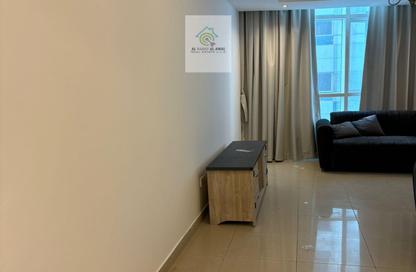 Apartment - 2 Bedrooms - 2 Bathrooms for rent in Beach Tower 1 - Al Khan Lagoon - Al Khan - Sharjah