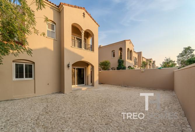 Townhouse for Sale in Bella Casa: Embrace the Potential of This Vacant ...