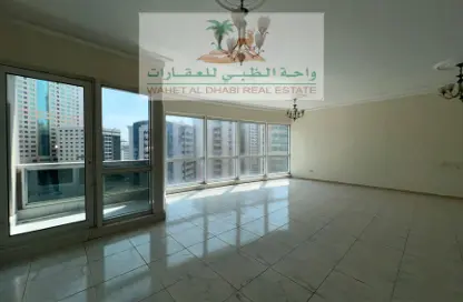 Apartment - 3 Bedrooms - 4 Bathrooms for rent in Al Majaz 2 - Al Majaz - Sharjah